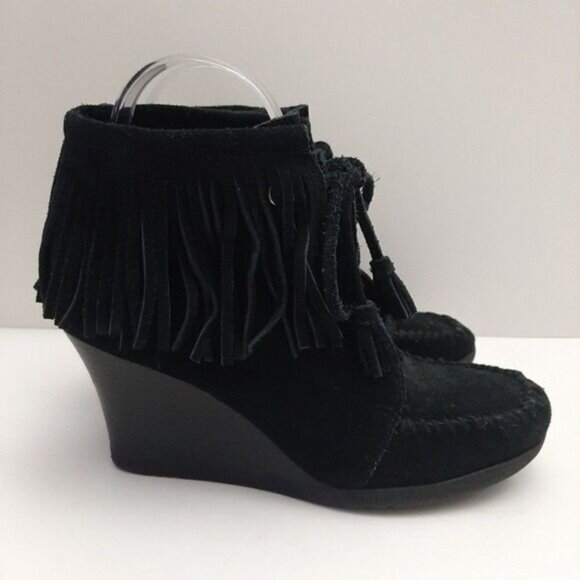 MINNETONKA Fringe Suede Lace-Up Wedge Heel Booties Black Size 6.5 - Picture 3 of 16
